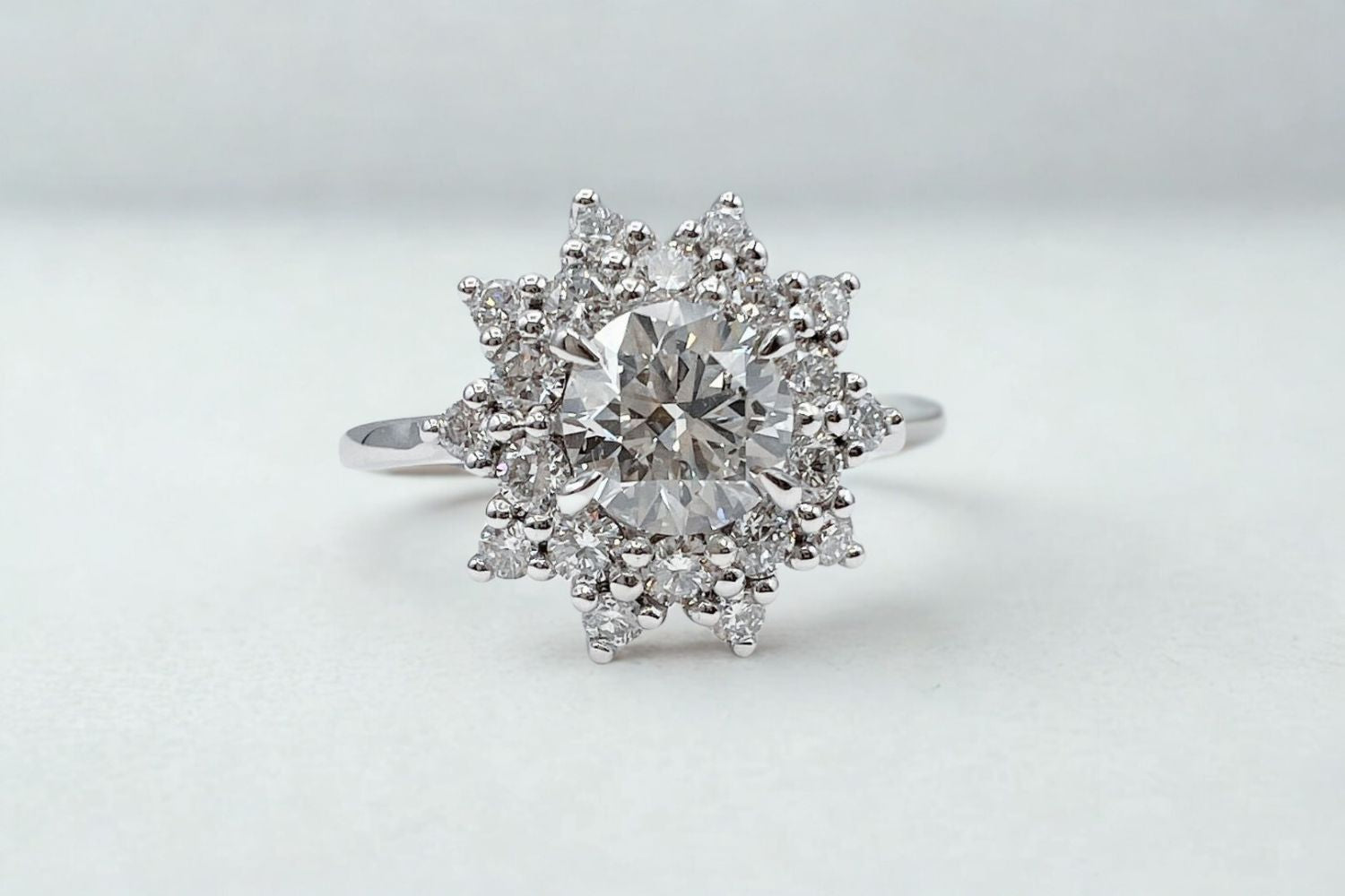 Anillos de compromiso Halo