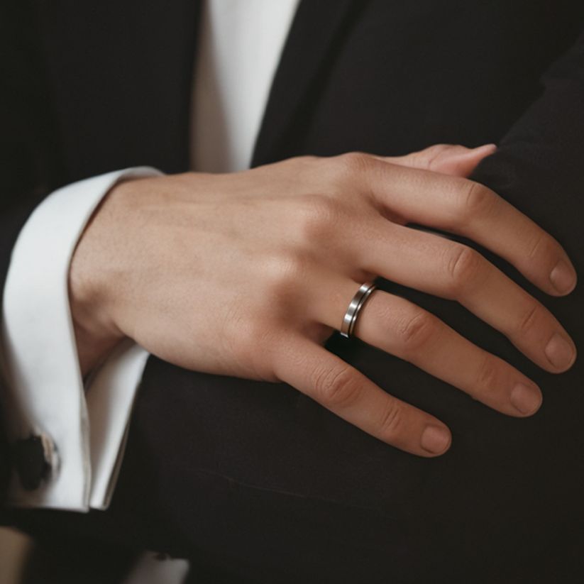 Moeraki Wedding Ring with Created Diamonds