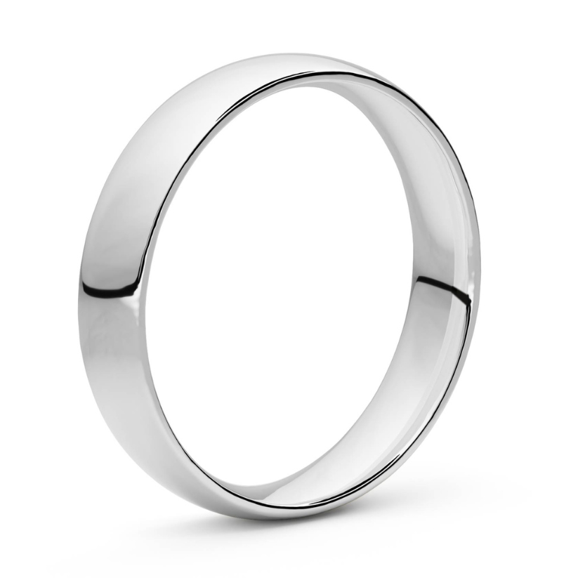 Smooth Crescent 4mm 18 karat gold ring