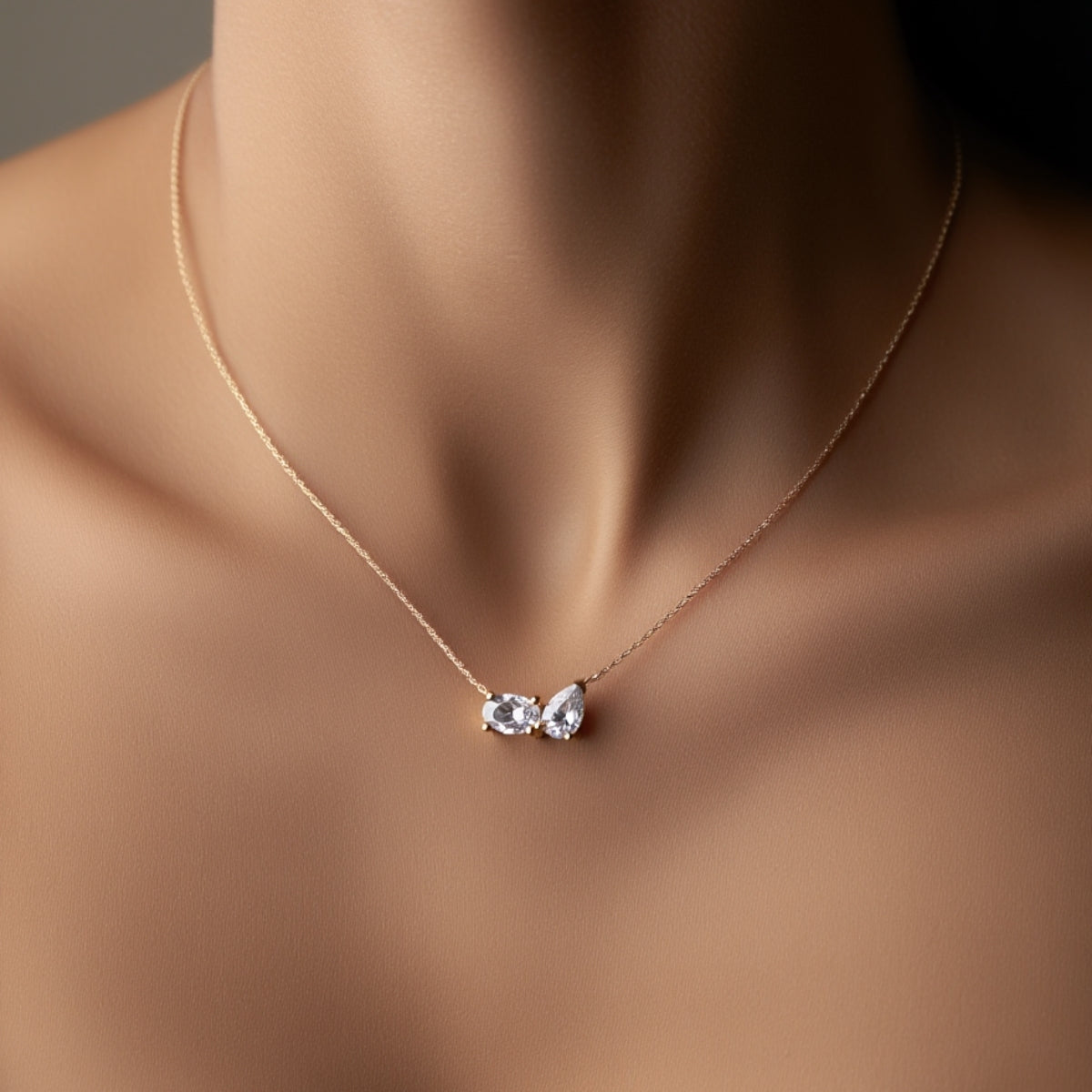 Colgante Helena de diamantes creados con cadena · entrega rápida