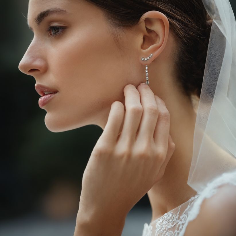 Naos Creoles with created diamonds