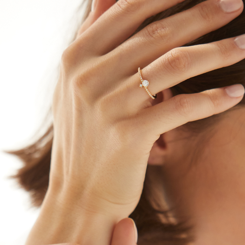 Bague en diamant créée Sully Pave