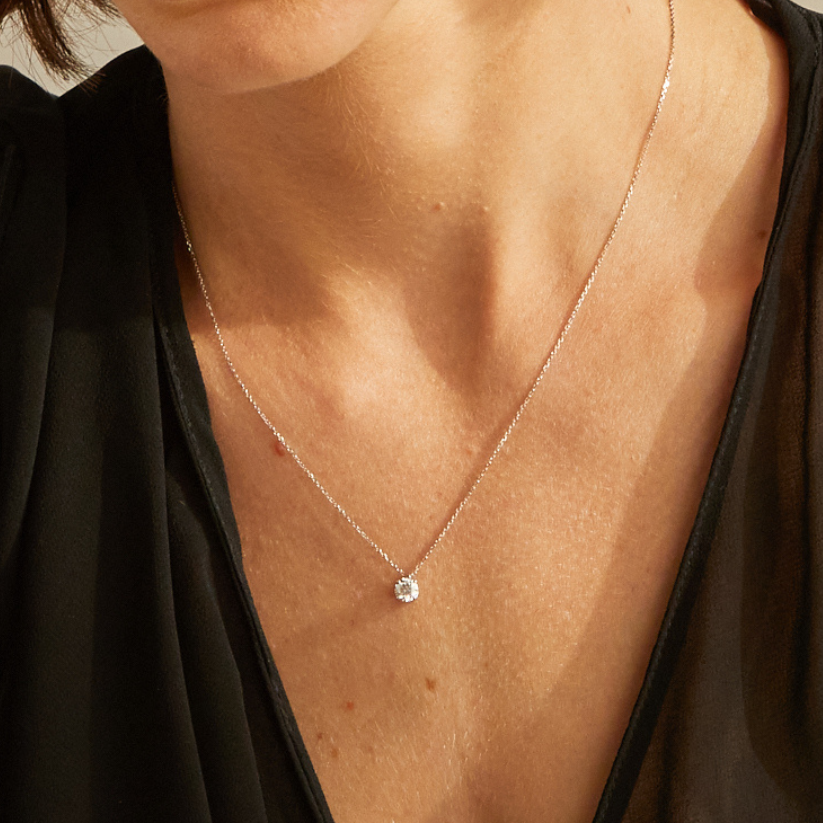 Sumin Claw Pendant with Created Diamond and Chain