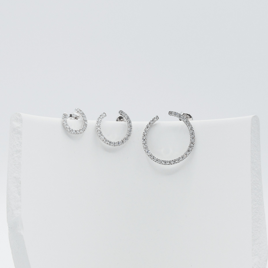 Boucles d'oreilles en diamant créées par Selene