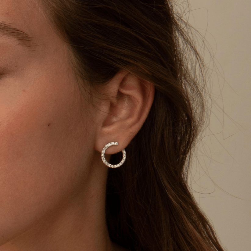 Boucles d'oreilles en diamant créées par Selene